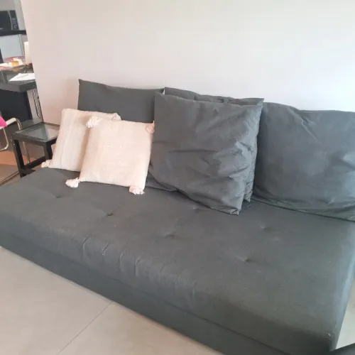 Sofá cinza 3 lugares