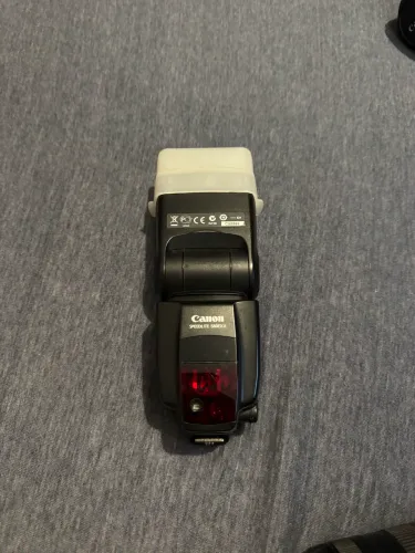 Canon SpeedLite 580EX II