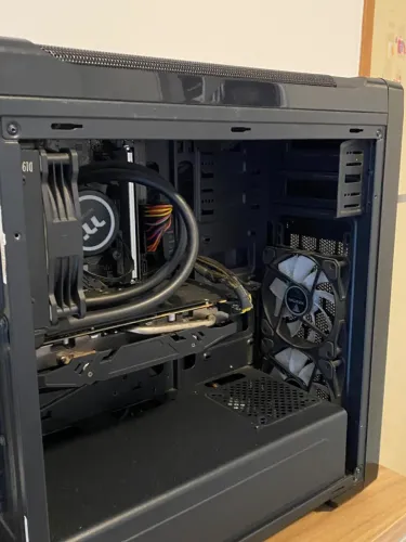 PC Gamer Intel i5-9400F | RX 590 8GB | 24GB RAM | SSD + HD