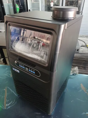 Máquina de Gelo 38kg Frilux