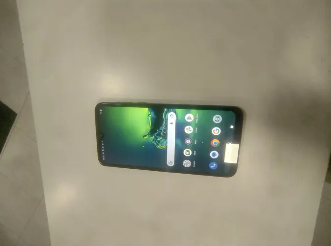 Moto G 8 plus 64 gb 4 de ram