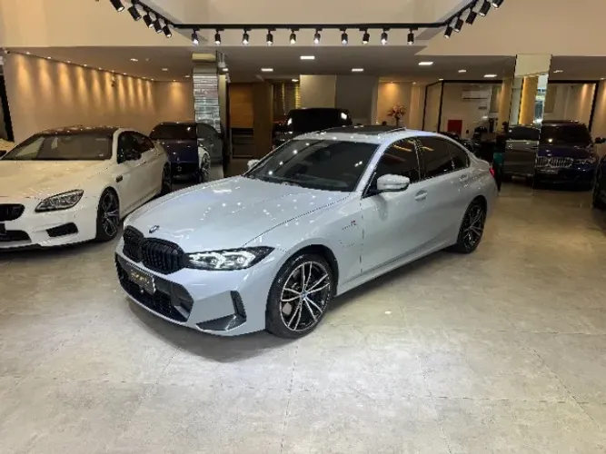BMW 330E M Sport 2.0 Turbo Híbrido AU 2024