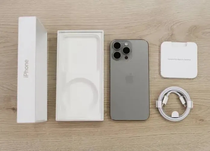Iphone 16Pro max 256gb Natural titanium.