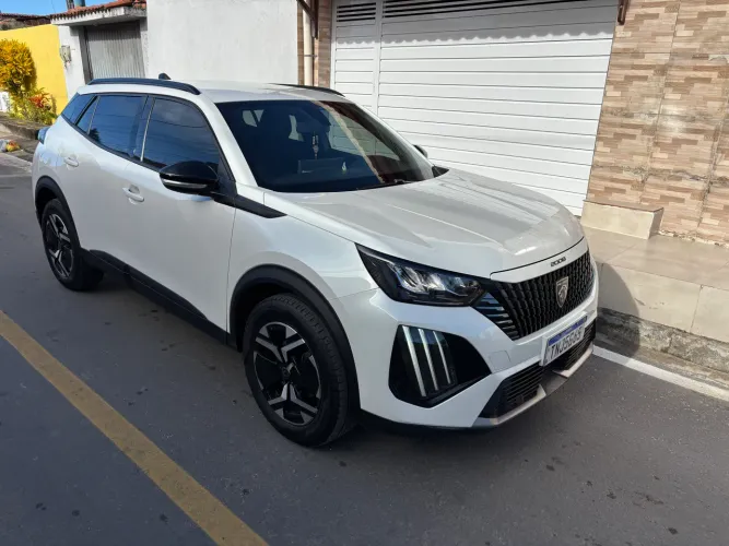 Peugeot 2008 Active 1.0 Turbo Flex 5P Aut. 2025