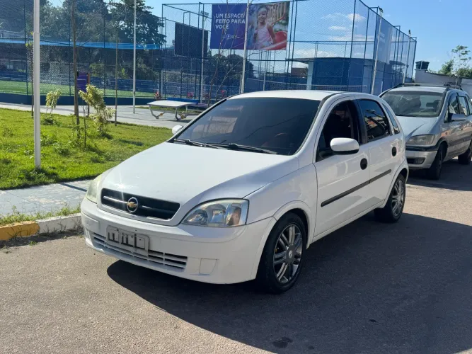 Chevrolet Corsa Hatchback 1.0 MPFI 8V 71cv 5P 2002