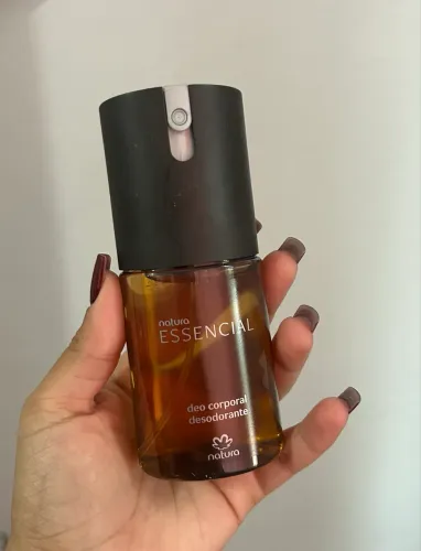 Deo corporal Natura Essencial Masculino Trad