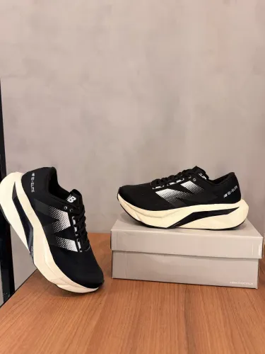 Tênis New Balance tamanho 40