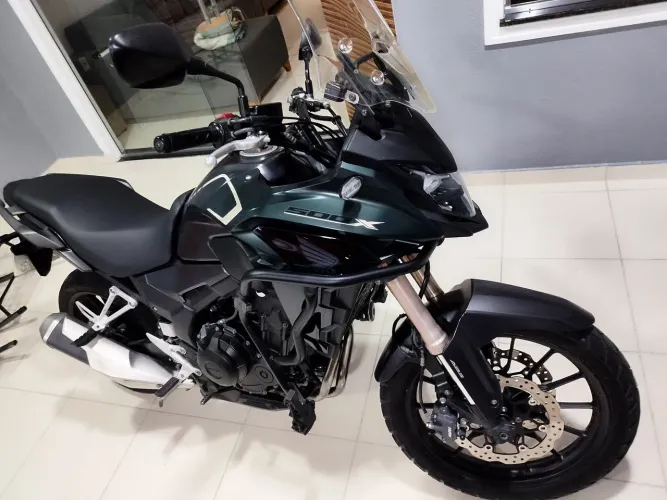CB 500X - R$ 40.000