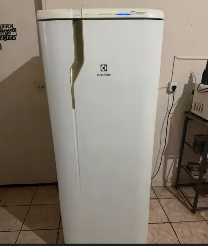 Geladeira Electrolux frost free c/ entrega