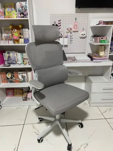 Cadeira de escritório ergonômica 