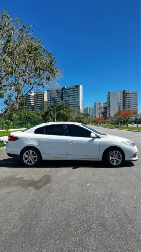 Renault Fluence Sedan Privilège 2.0 16V Flex AUT 2016