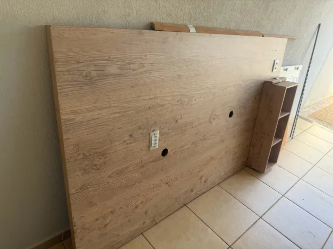 Vendo Painel de TV EM ÓTIMO ESTADO