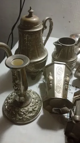 Lote de utensílios  antiguidade taças de sobremesa 8 bule leiteira 