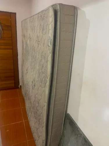 Colchão Anjos Hanover Box King Size Espuma D33 Pillow Top Cinza