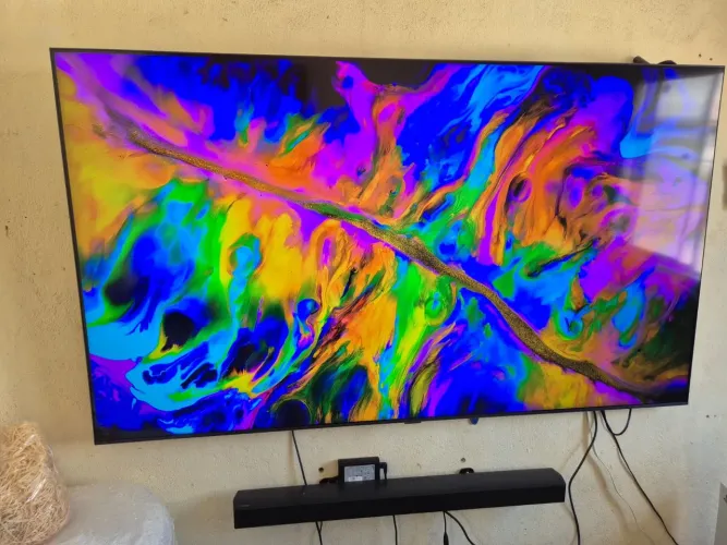 Samsung TV Crystal V/T