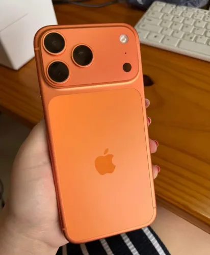 IPhone 17 Pro Max - Laranja