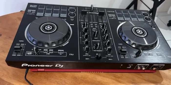 Controladora DDJ RB