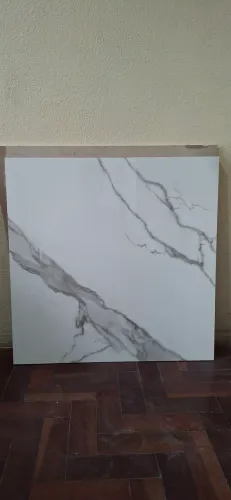 Piso ceramico