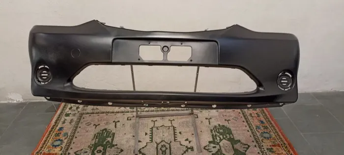 Para-choque dianteiro Etios Corolla .