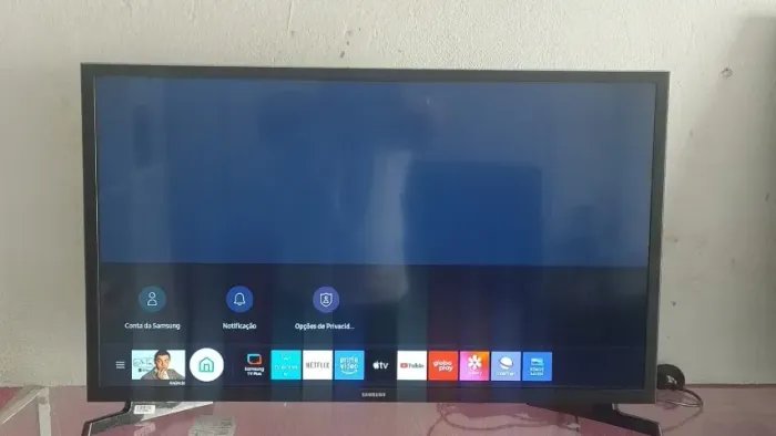A SMART TV 32 QUASE NOVA COM PREÇO INACREDITAVEL NO REDE SHOPE MOSSORO