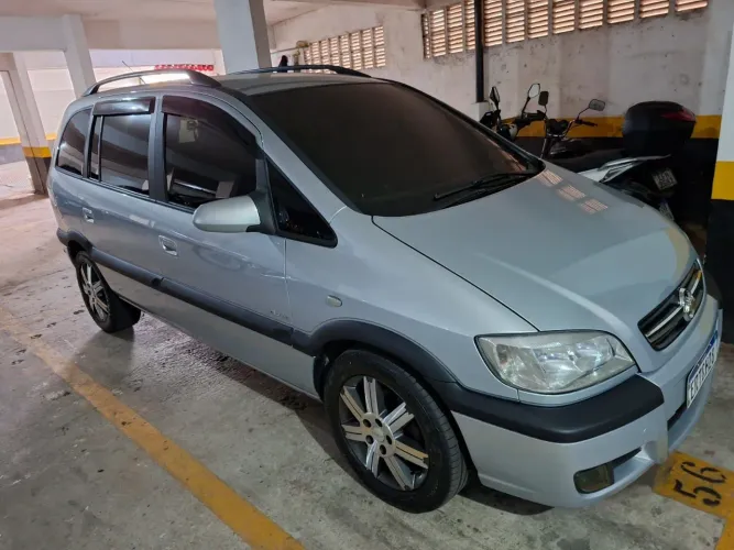 Chevrolet Zafira Elite 2.0 MPFI Flexpower 8V AUT 2012