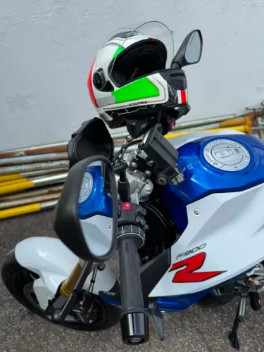 BMW F900R Sport Plus