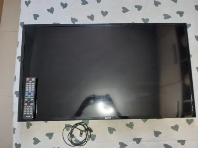 VENDO TV SAMSUNG 42 POLEGADAS 
