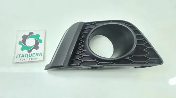 Moldura Farol Milha Dianteiro Esquerda Honda Fit Ano 2016 Preto Esquerdo