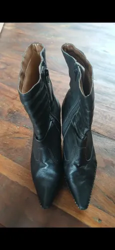 Bota Ramarim couro tam 38