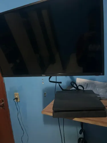 Televisão e vídeo game play 4 1 tb de memória
