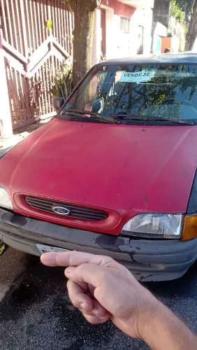 Escort sapão para venda de peças.
