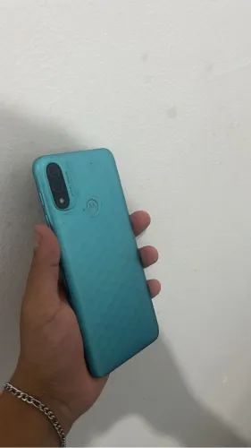MOTOROLA E20