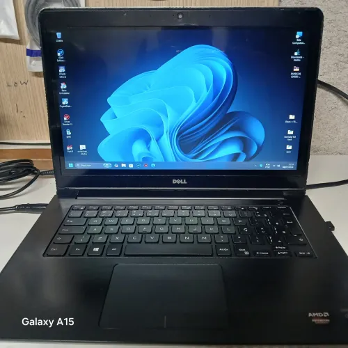 Vendo esse notebook DELL modelo p49g com tela de toque i7