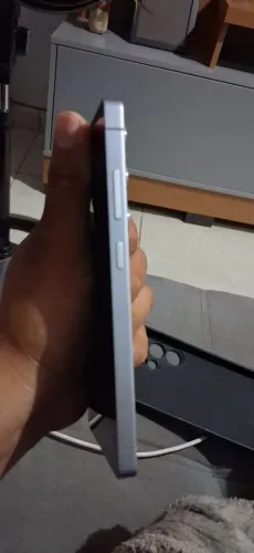 Galaxy s25 ultra 512gb com trinco na tela por 4000 mil 