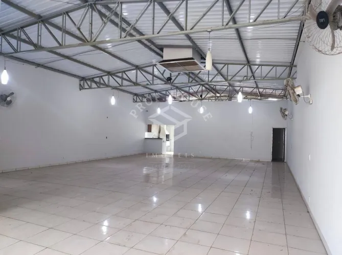 BARRACÃO À VENDA NO RESIDENCIAL PARATY EM CORDEIRÓPOLIS-SP