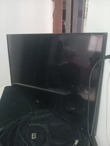 TV Philco 40 polegadas. 