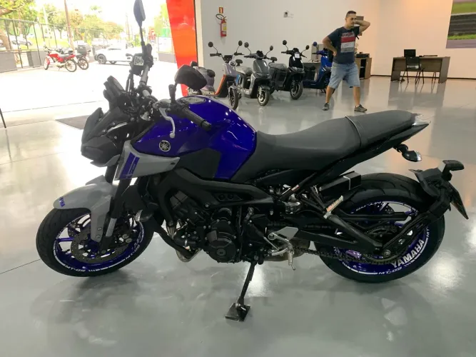 Yamaha MT-09 Tracer 900 GT 2022