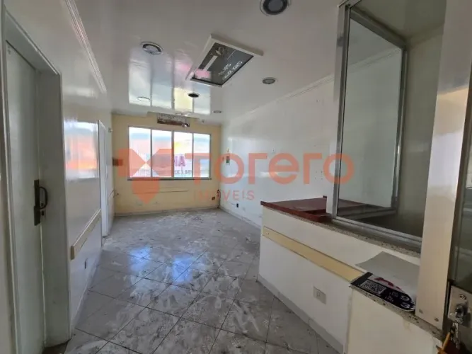 Conjunto Comercial 3 Salas no Centro | 65m² | Copa | Revestimento Frio