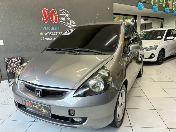 Honda Fit LX 1.4/ 1.4 Flex 8v/16v 5P Aut. 2004