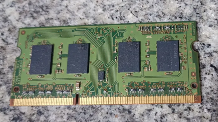 Memoria Notebook Samsung 2gb Ddr3 1333mhz
