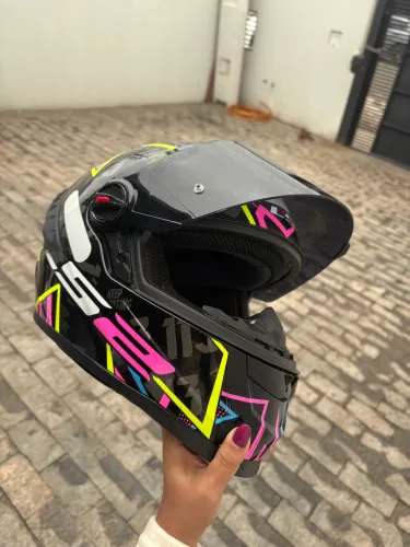Capacete Ls2