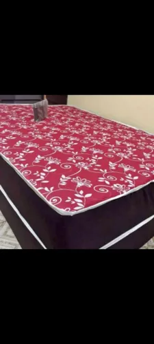Cama box casal D33 NOVA (Entrega grátis) 450 reais