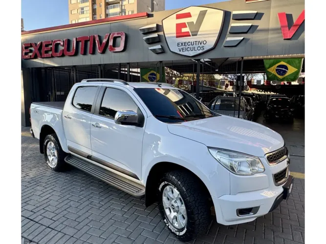 Chevrolet S10 Pick-up LTZ 2.8 TDI 4X4 CD Dies.aut 2013