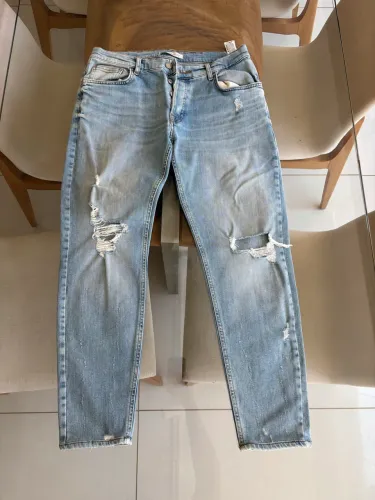 Calça Jeans Zara Man Clara Rasgada Masculina - Tam. EUR 44 (42/44 BR)?