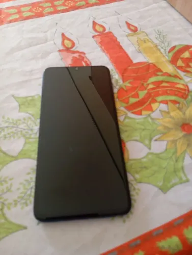 Vende se Samsung Galaxy A70