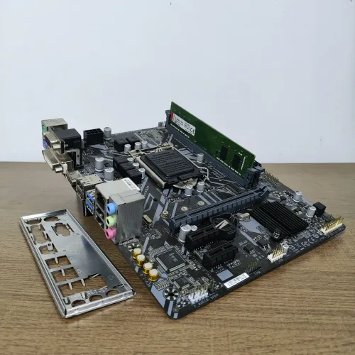Kit Gigabyte H310M S2H + 4GB DDR4 + Fonte 500W + Gabinete (brinde)