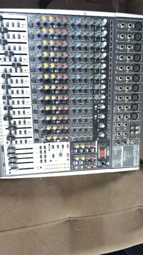 Mesa beringer 2442