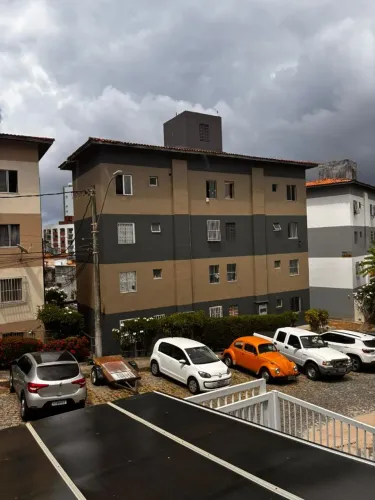 Alugo Apt 2/4 Mobiliado em Armação (Incluso Energia)