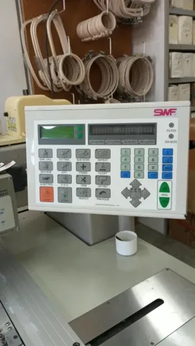 Vendo máquina de bordado industrial SWF.