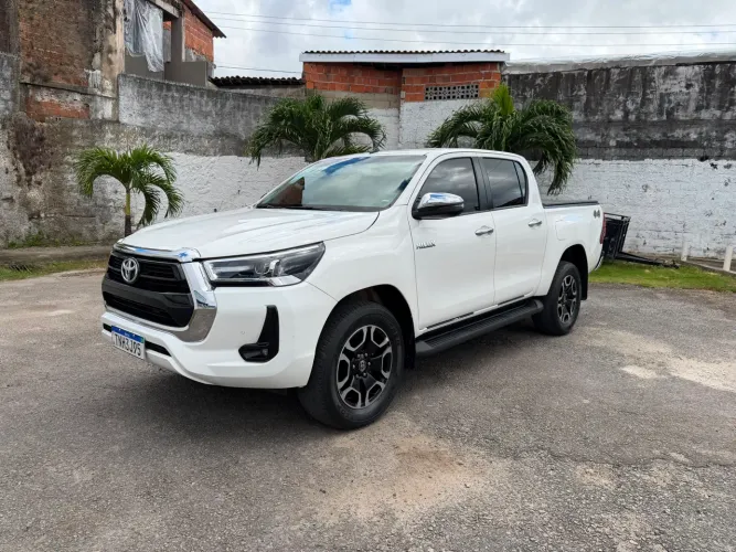 Toyota Hilux CD SRV 4X4 2.8 TDI Diesel Aut. 2024
